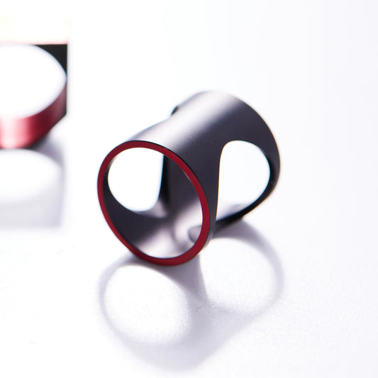 URUSHI HOLE